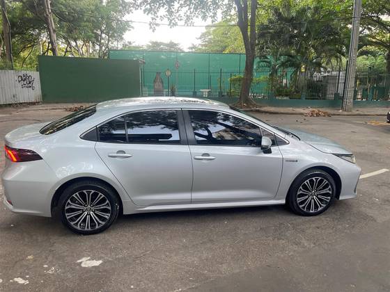 TOYOTA COROLLA 1.8 VVT-I HYBRID FLEX ALTIS PREMIUM CVT TOYOTA COROLLA 1.8 VVT-I HYBRID FLEX ALTIS PREMIUM CVT